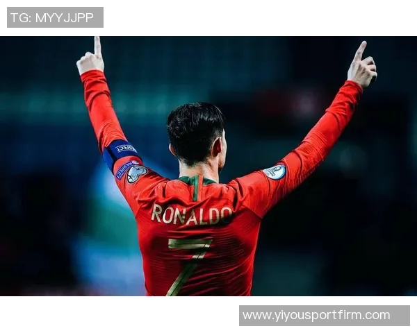 古利特批齐尔克泽转会曼联称其应继续留在意甲发展 古利特批齐尔克泽转会曼联称其应继续留在意甲发展