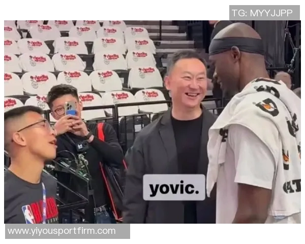 刘维伟调侃杨瀚森从婴儿肥到脸变大酒窝消失的变化历程 刘维伟调侃杨瀚森从婴儿肥到脸变大酒窝消失的变化历程