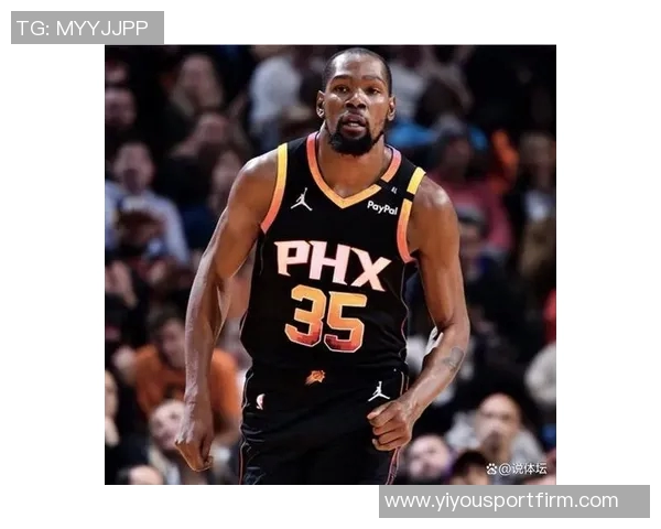 KD与球迷互动引发热议能否再进总决赛成焦点话题