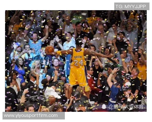 库里穿上科比6惊艳全场美球迷惊呼耐克哨库里再现70分神迹